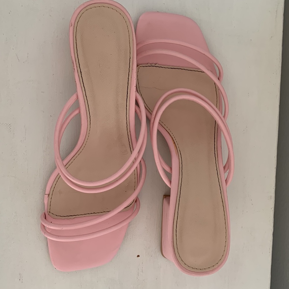 Mule Sandle - Picture 4 of 4